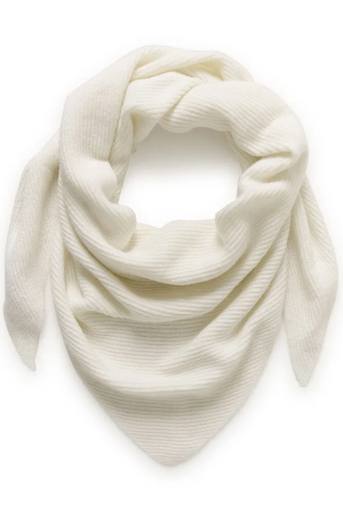AlulluSZ_Scarf_AO26_2