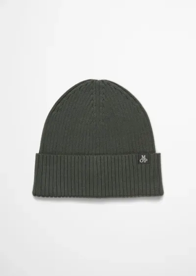 Cap_made_from_pure_organic_cotton