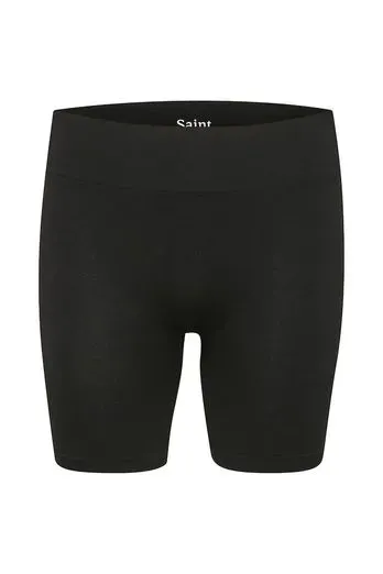 Ninna_Shorts_under__2
