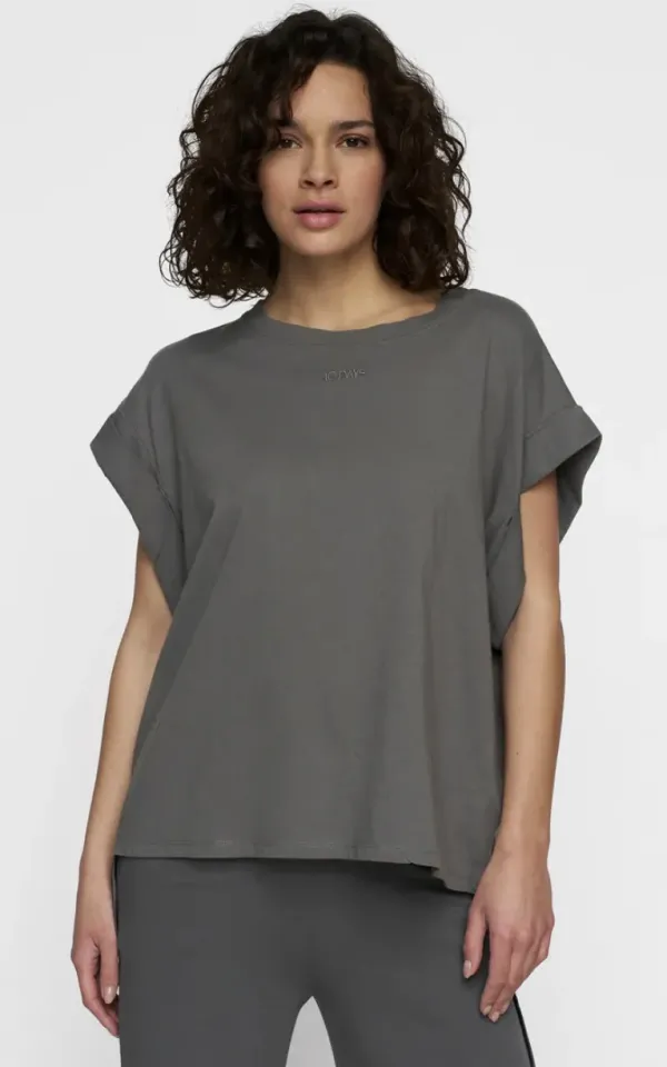 Wide_Tee_Oil