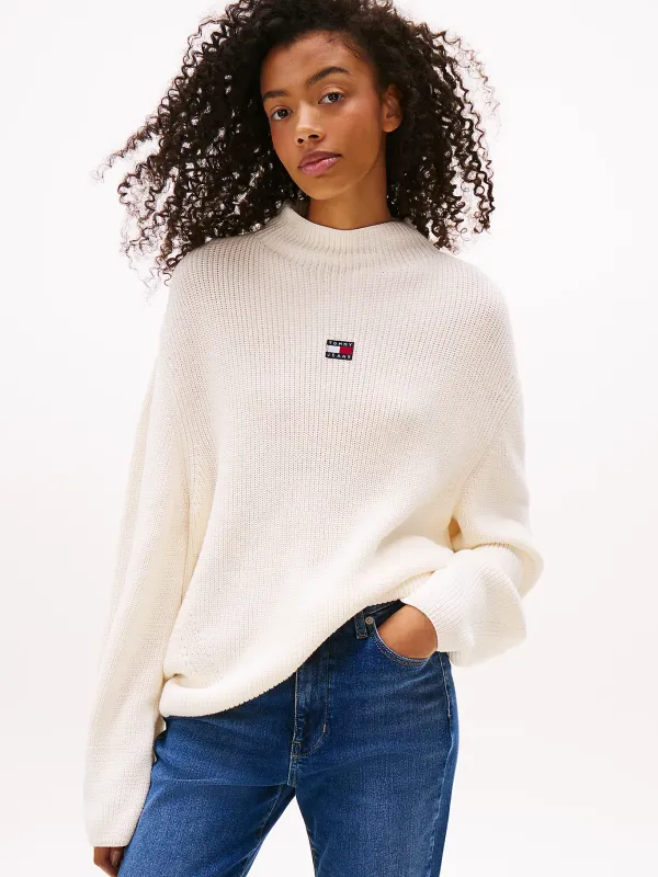 _MOCKNECK_BADGE_SWEATER
