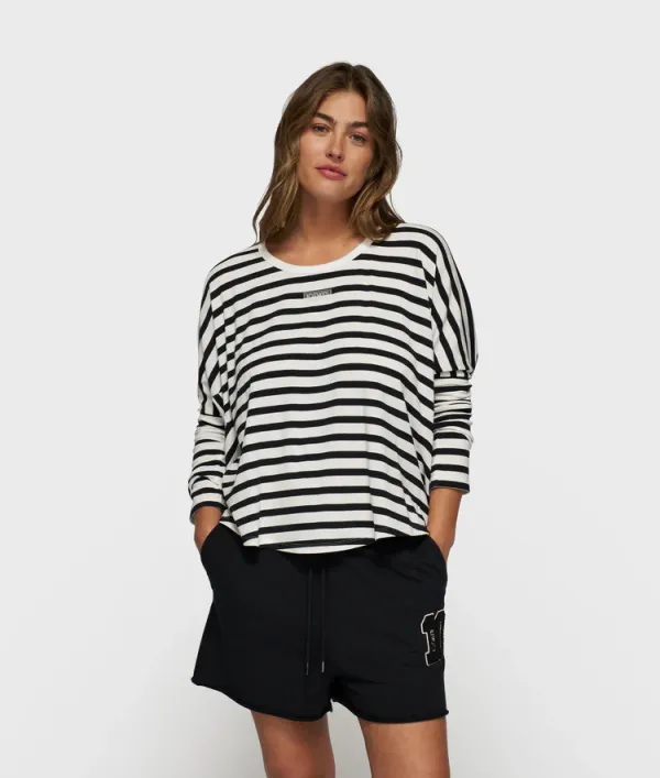 loose_long_sleeve_tee_modal_stripes_2