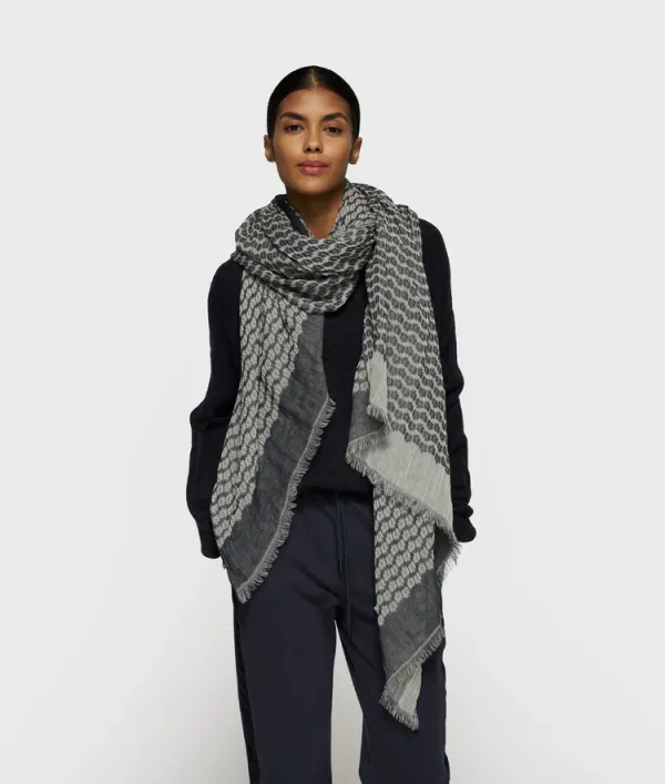 scarf_Ikat