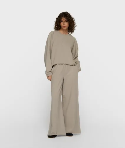 silent_chique_wide_jogger_