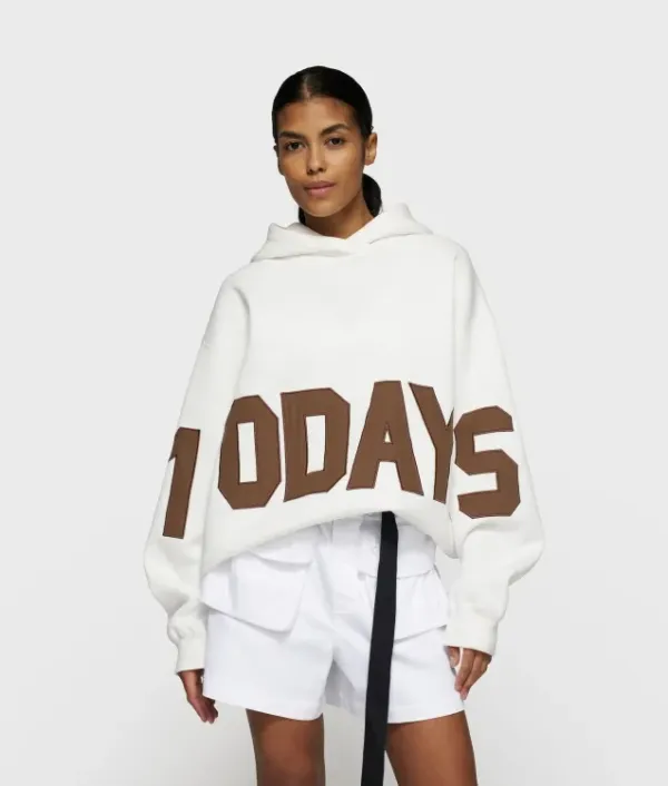 statement_hoodie_1