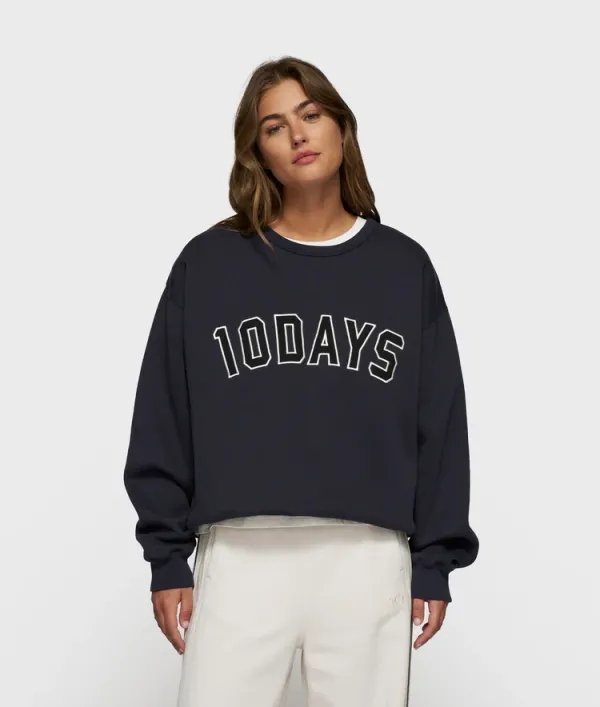 statement_sweater_7