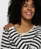 extra_long_sleeve_tee_modal_Stripes_2