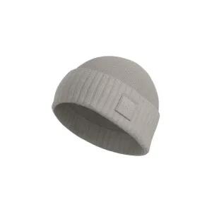 Akaio_R_Hat_1