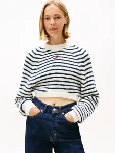 CROP_BADGE_SWEATER