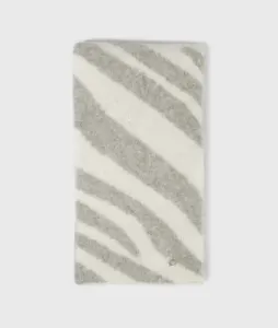 knit_scarf_zebra