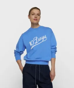 petit_sweater