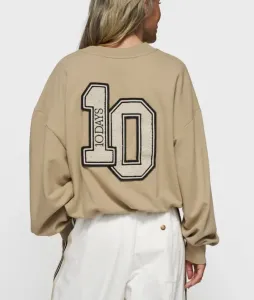 pleated_sweater_10_3