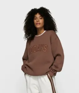 statement_sweater_4